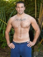 Hot Jock Brady Poses Nude for The First Time