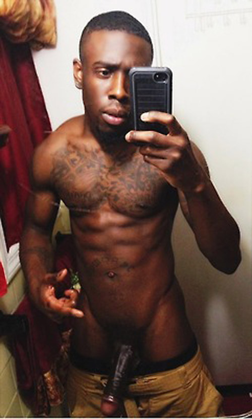 Black Dudes Naked Self Pics