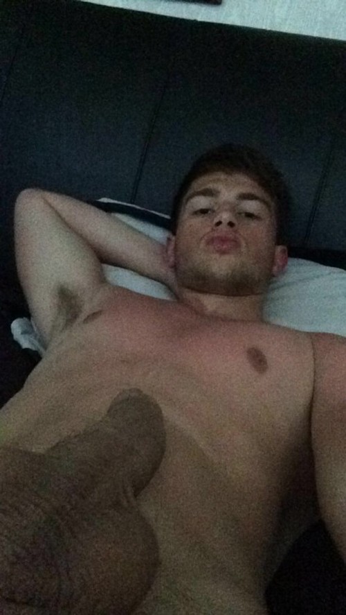 Naked Guy Selfie 9