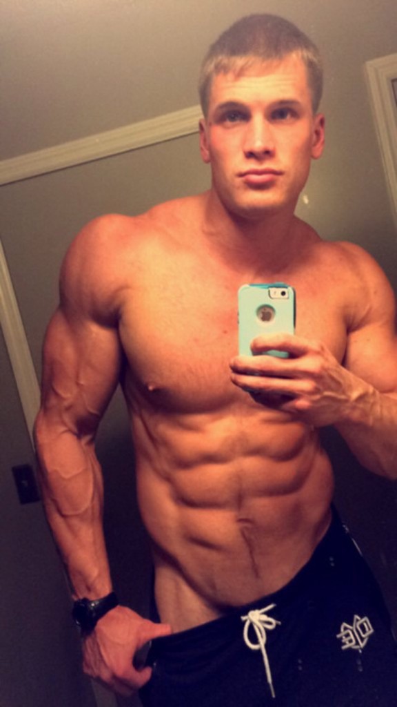 Buff guy selfie 🔥 Ripped Muscle Selfie Join My Muscle Army! 