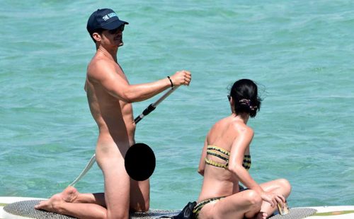 Orlando Bloom Nude on a Paddleboard a
